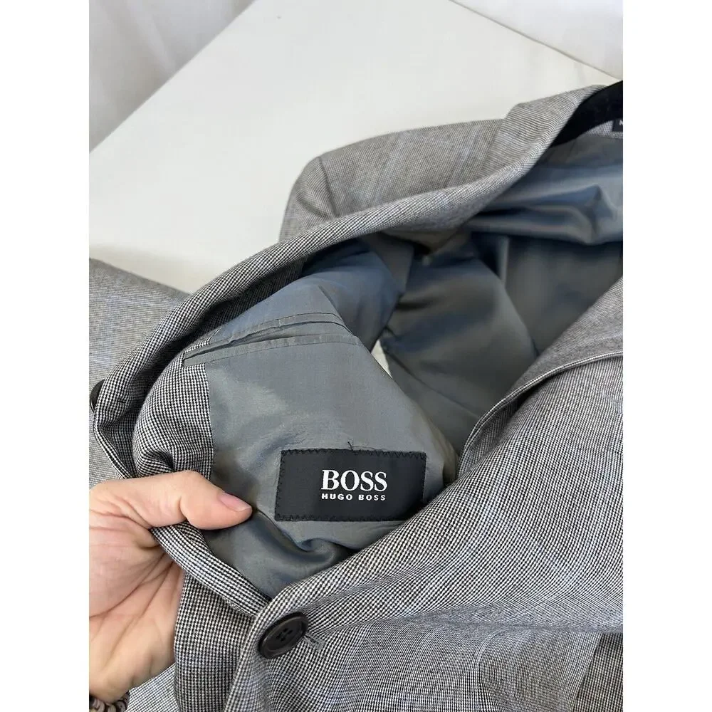 Hugo Boss Lanificio Tesse Biella Windowpane Plaid Gray‎ Blazer Men's 42T Wool